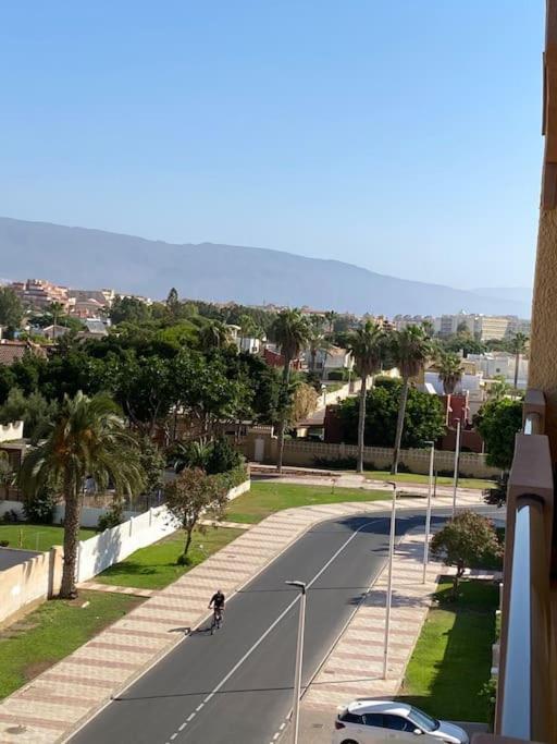 Apartamentos La Gaviota Roquetas de Mar Luaran gambar