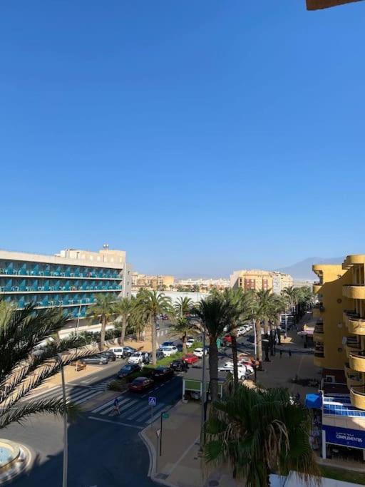 Apartamentos La Gaviota Roquetas de Mar Luaran gambar